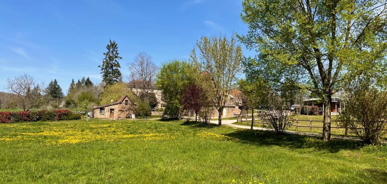 Bungalow "Les Randonneurs" Lacapelle-Marival Kültér fotó